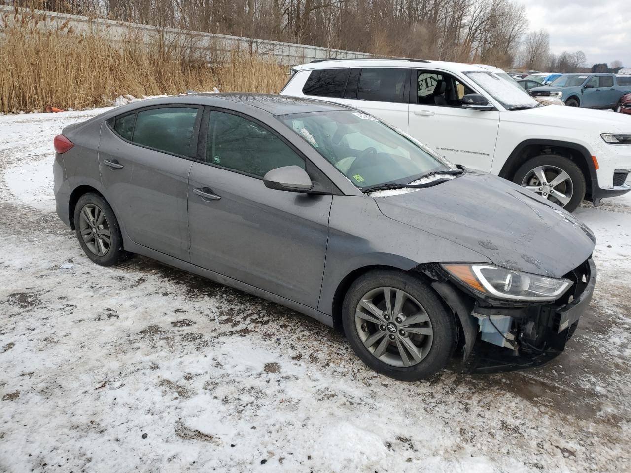2018 HYUNDAI ELANTRA SE - Image 4