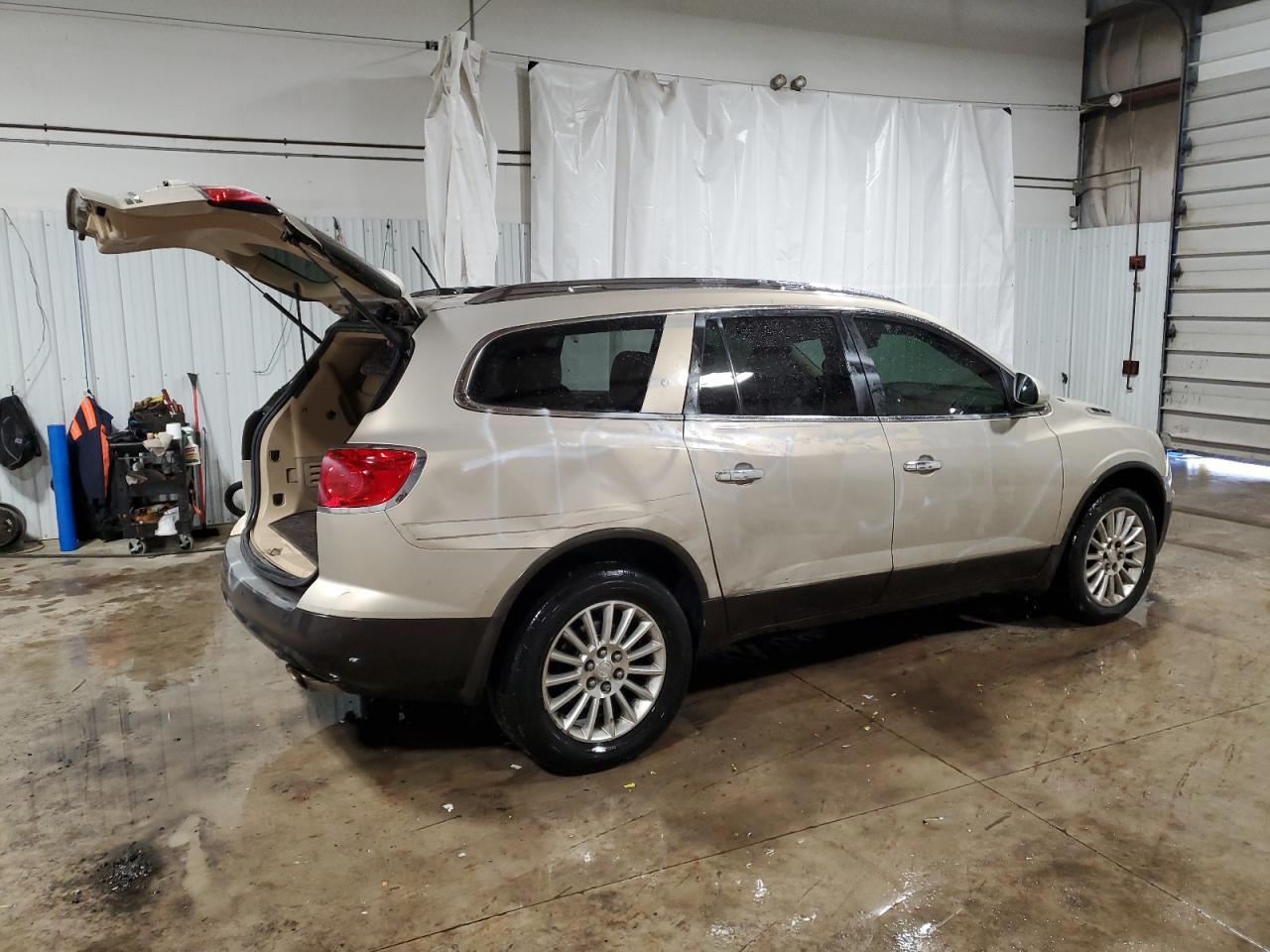2011 BUICK ENCLAVE CX - Image 3