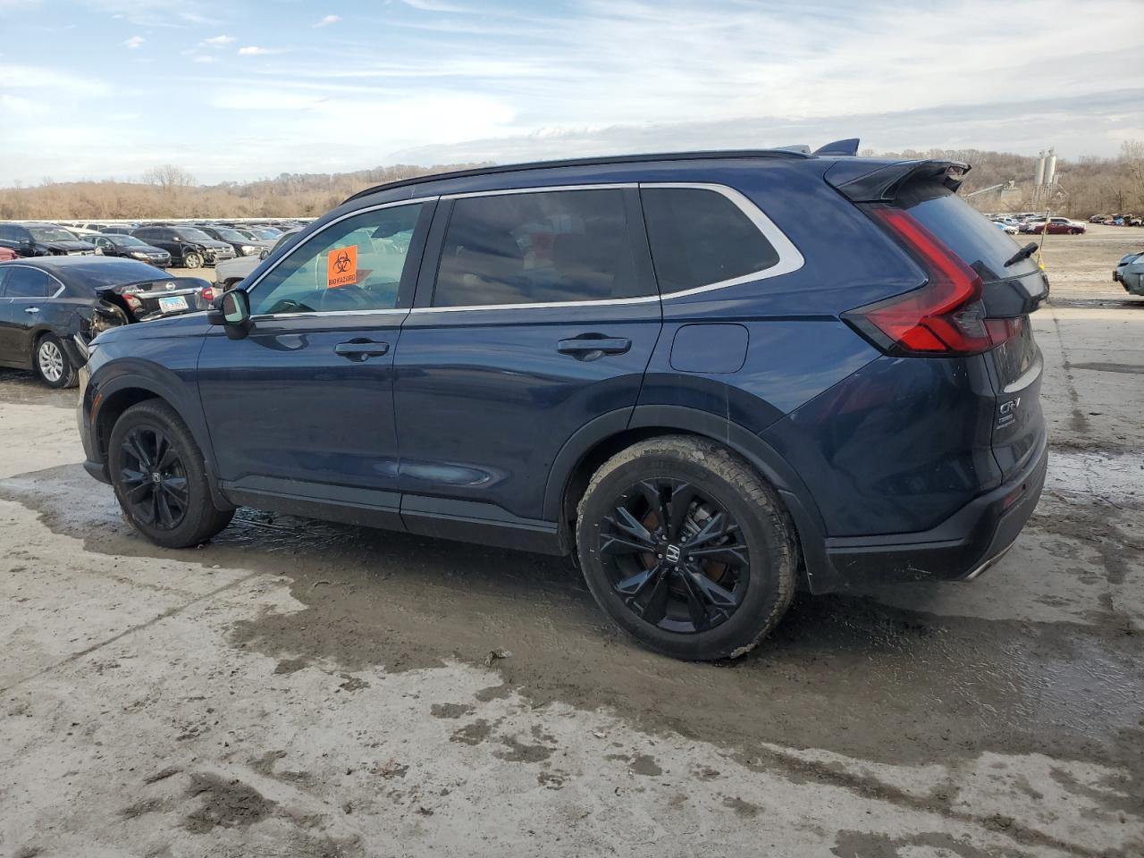 2023 HONDA CR-V SPORT - Фото 2