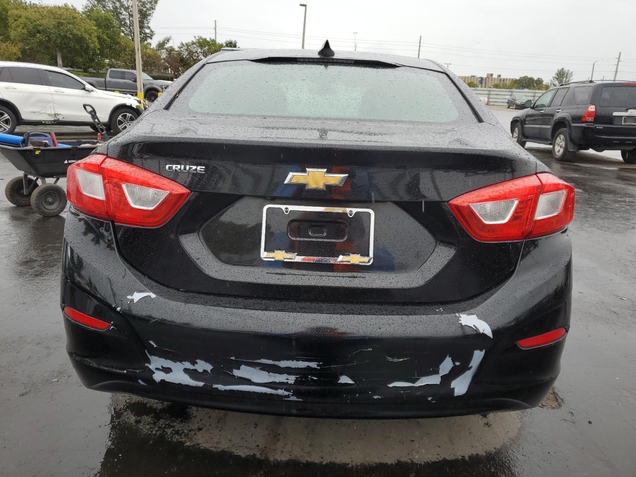 2017 CHEVROLET CRUZE LS - Image 6