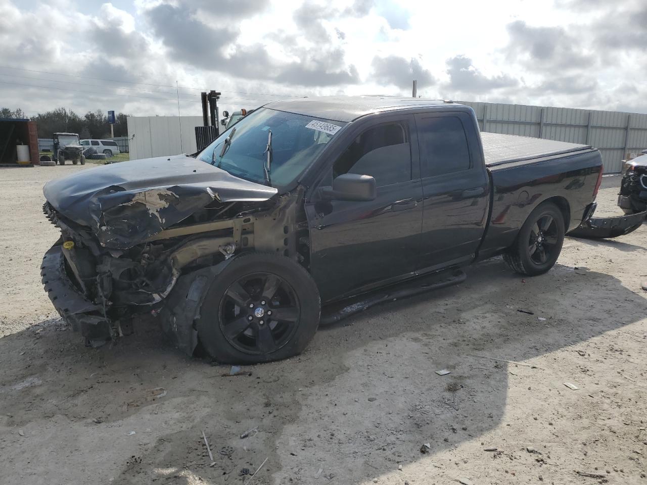 2014 RAM 1500 ST