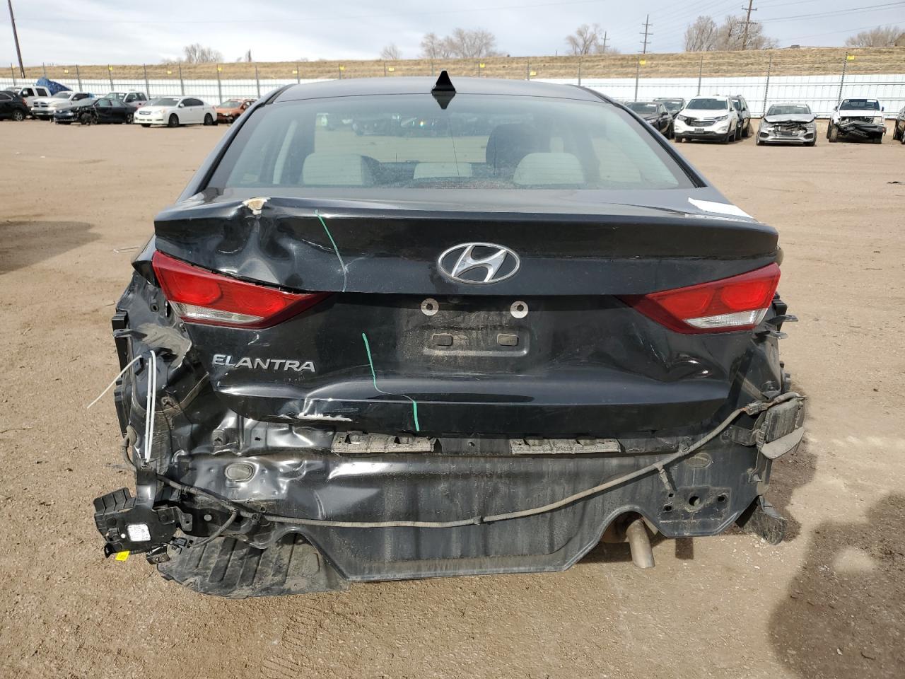 2018 HYUNDAI ELANTRA SE - Image 6