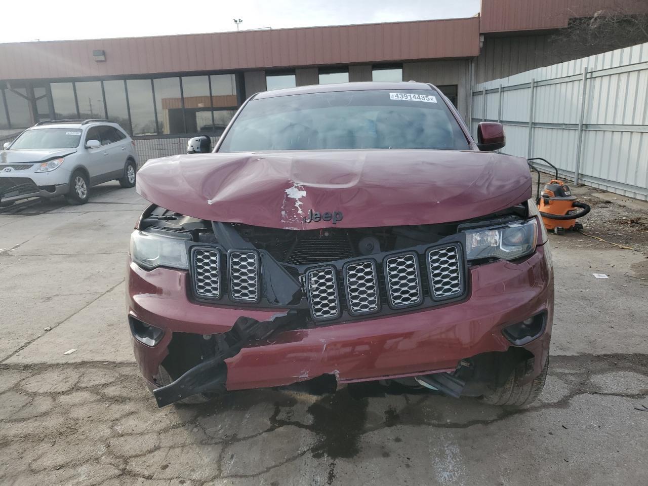 2018 JEEP GRAND CHER - Image 5