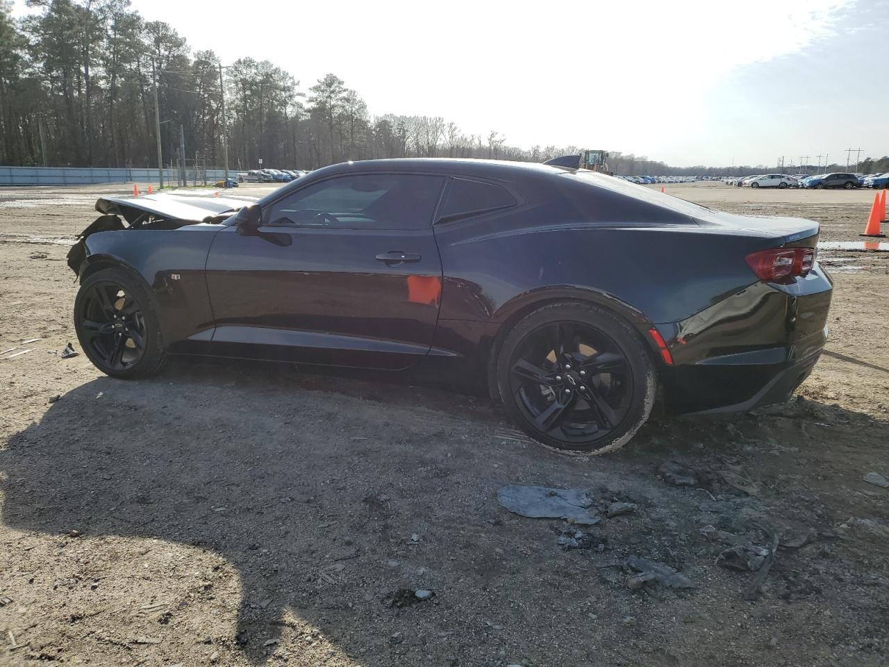 2021 CHEVROLET CAMARO LS - Фото 2