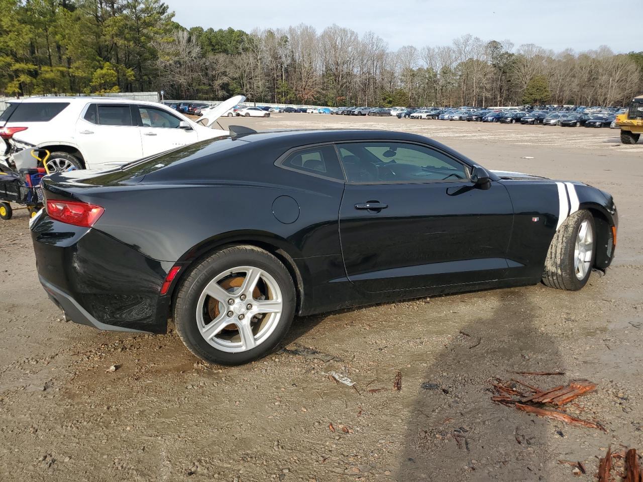 2018 CHEVROLET CAMARO LT - Фото 3