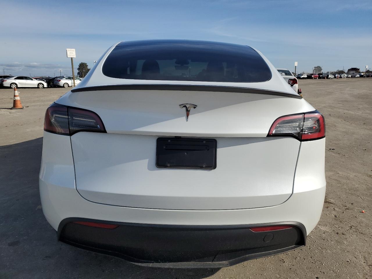 2024 TESLA MODEL Y - Image 6
