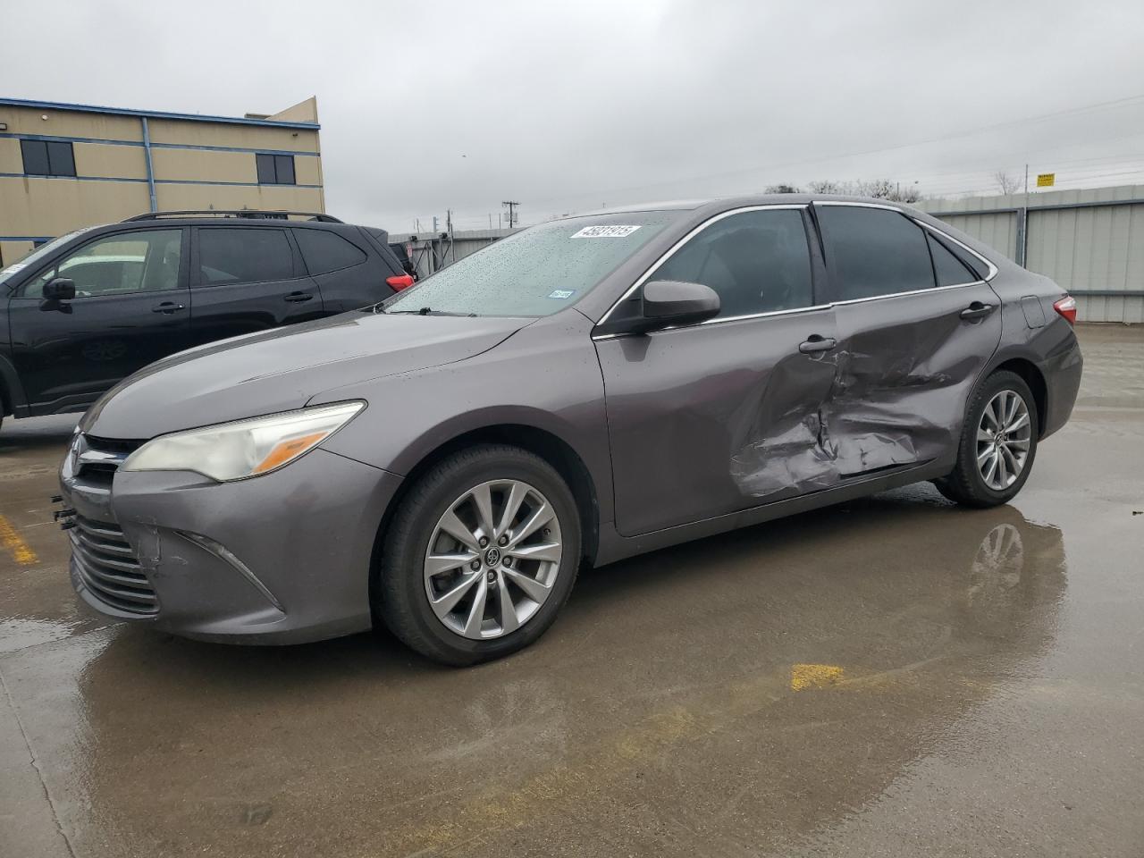 2016 TOYOTA CAMRY LE