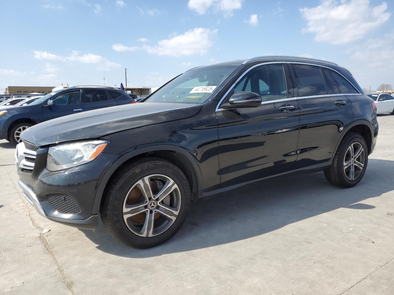 2019 MERCEDES-BENZ GLC 300