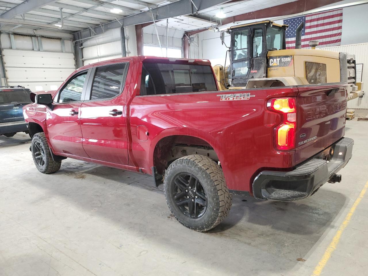 2021 CHEVROLET SILVERADO - Фото 2