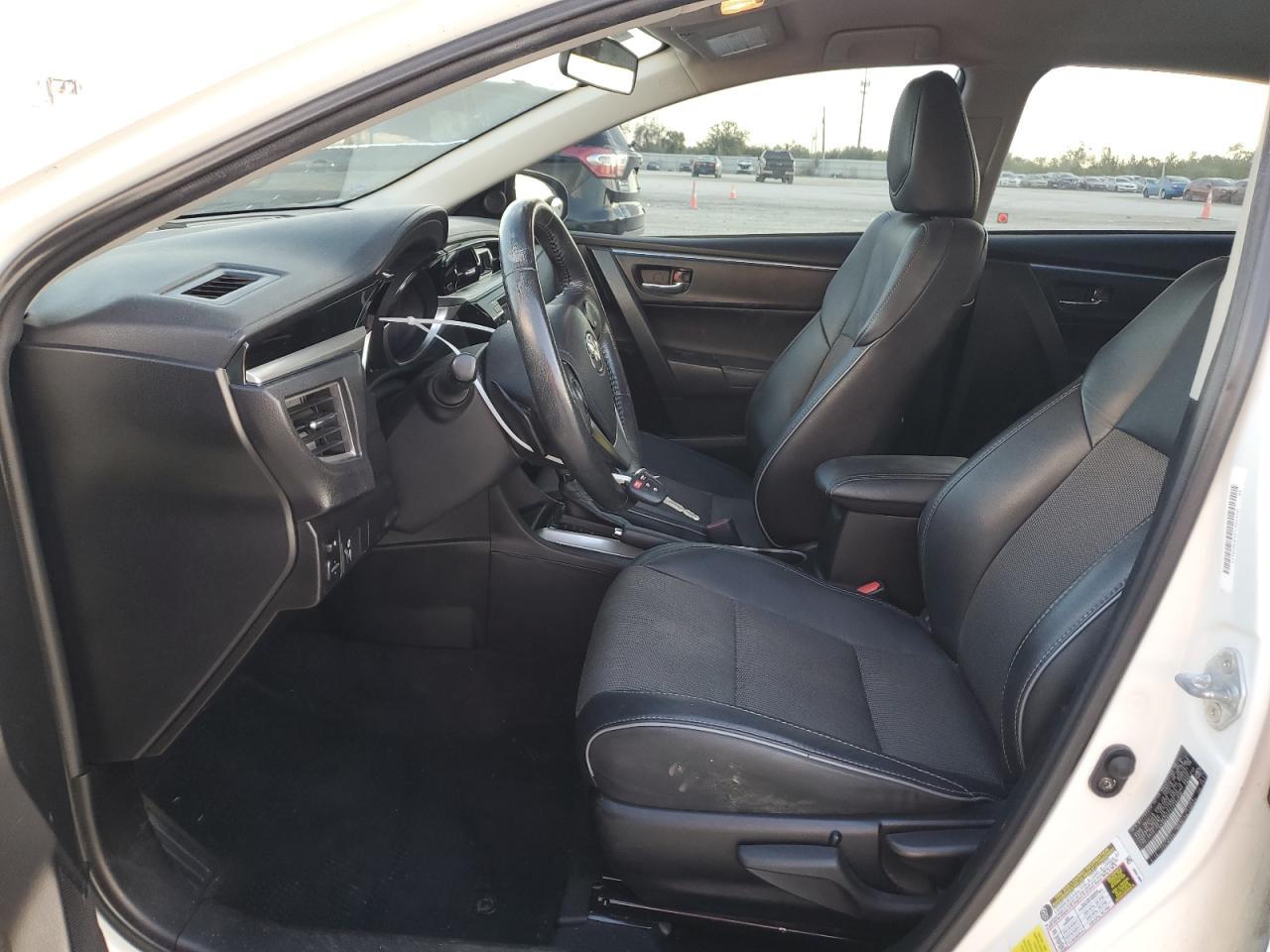 2015 TOYOTA COROLLA L - Image 7
