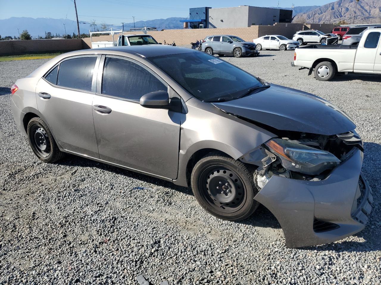 2019 TOYOTA COROLLA L - Image 4