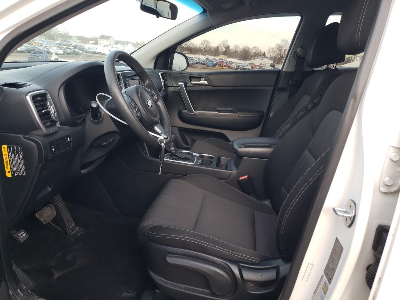 2017 KIA SPORTAGE L - Image 7