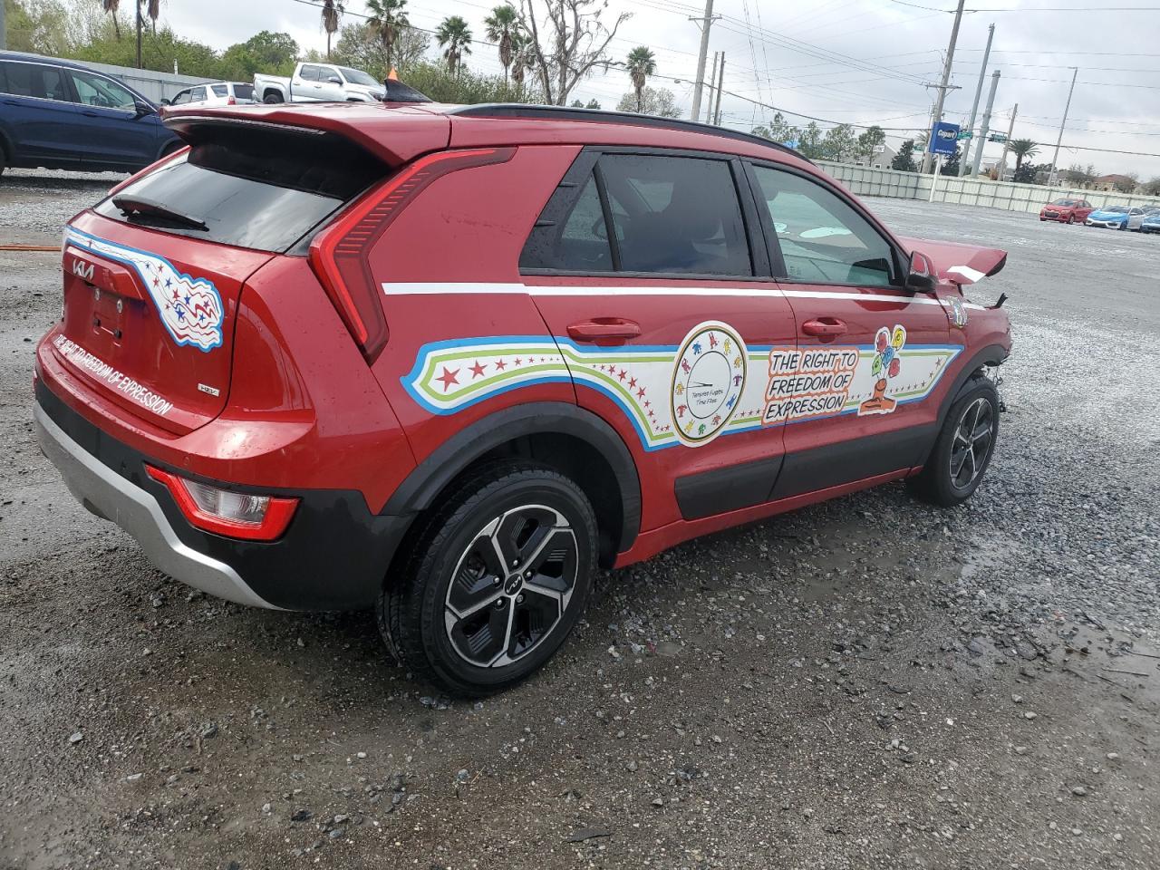 2023 KIA NIRO EX - Image 3