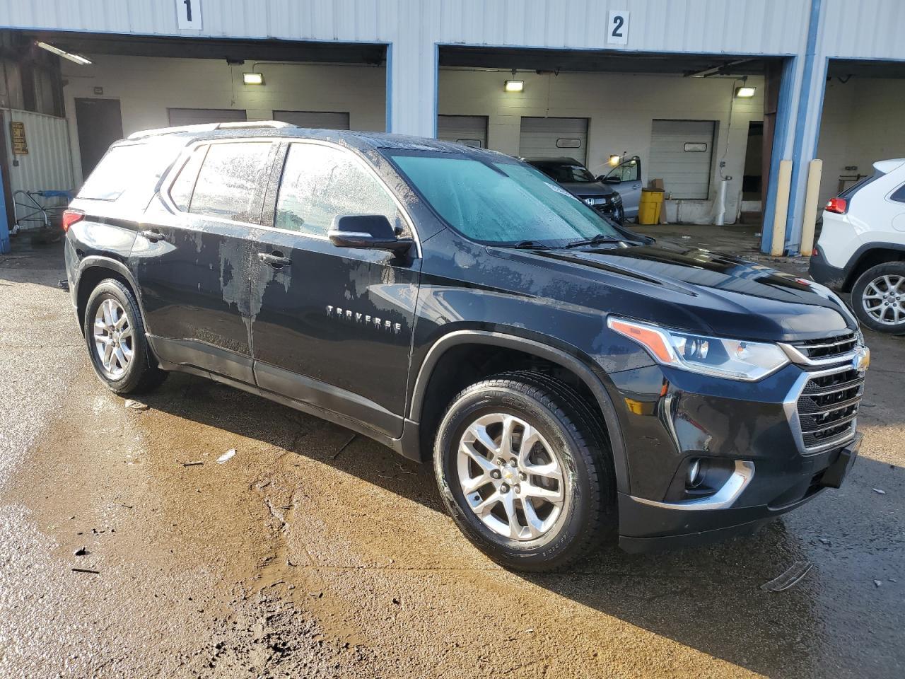 2018 CHEVROLET TRAVERSE L - Image 4