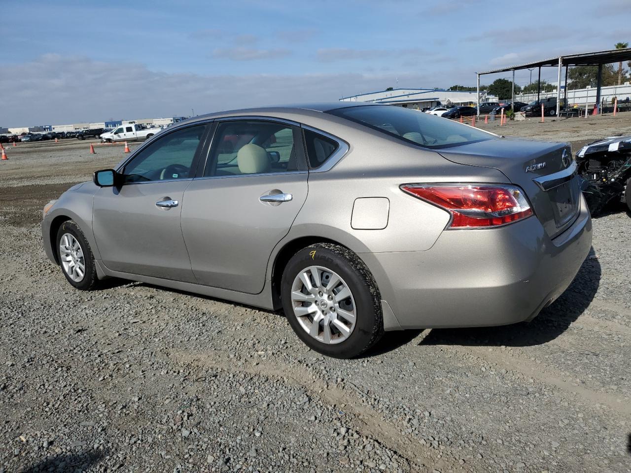 2015 NISSAN ALTIMA 2.5 - Image 2