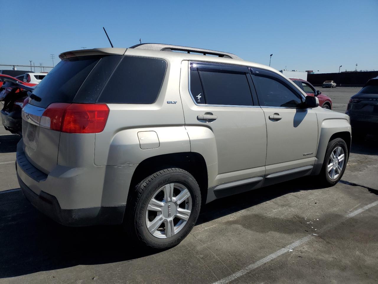 2014 GMC TERRAIN SL - Фото 3