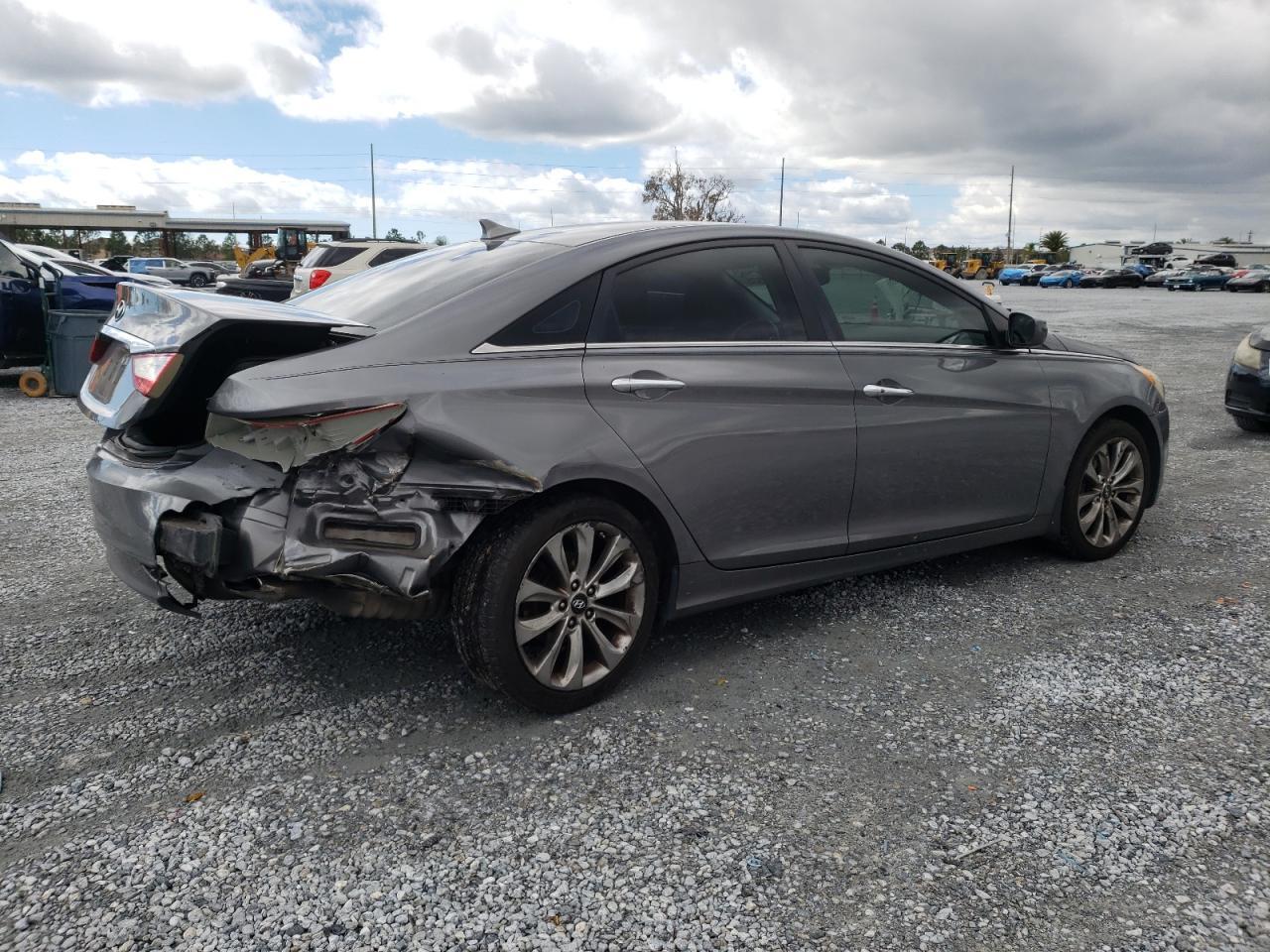2011 HYUNDAI SONATA SE - Фото 3