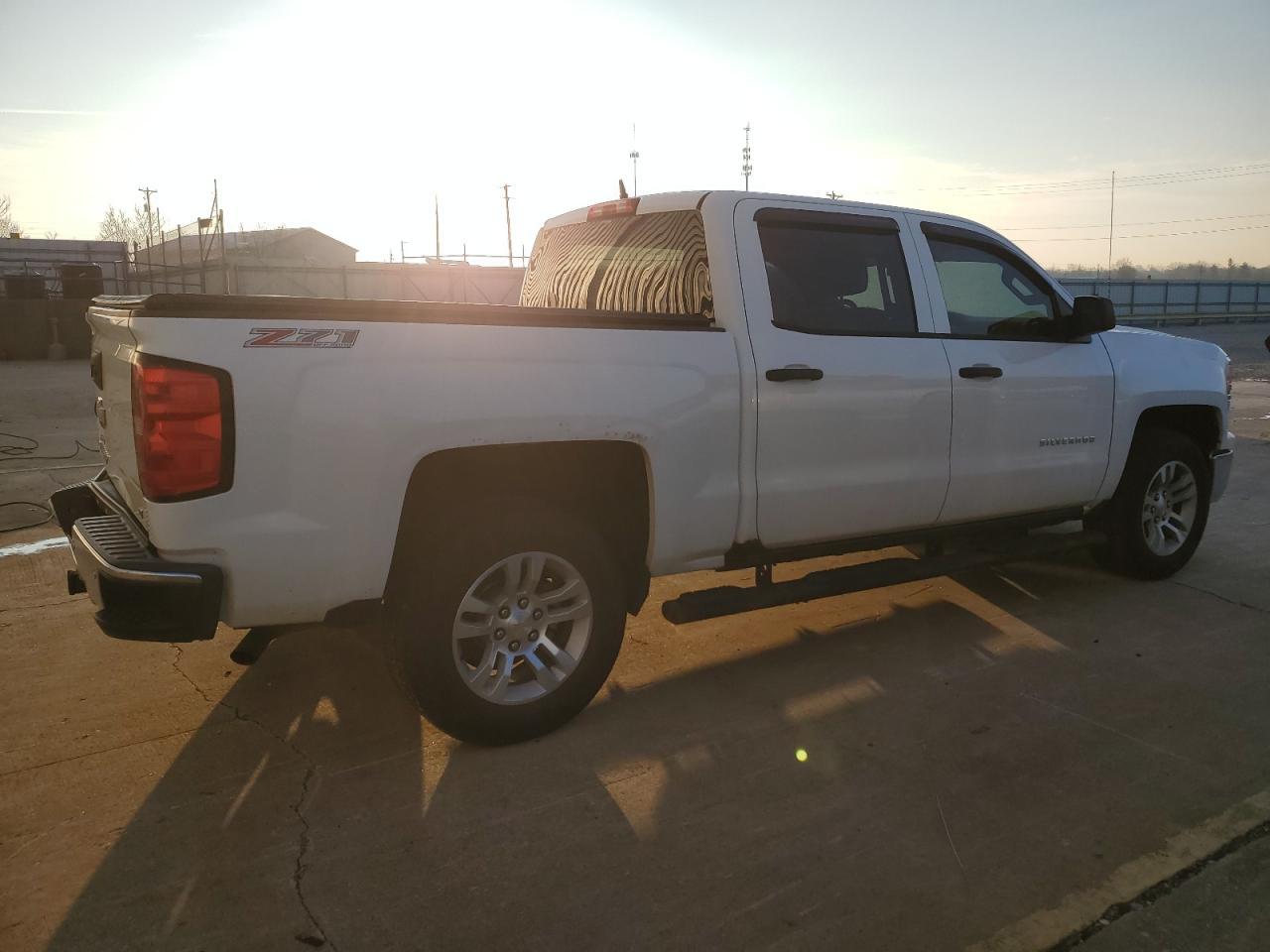 2014 CHEVROLET SILVERADO - Фото 3