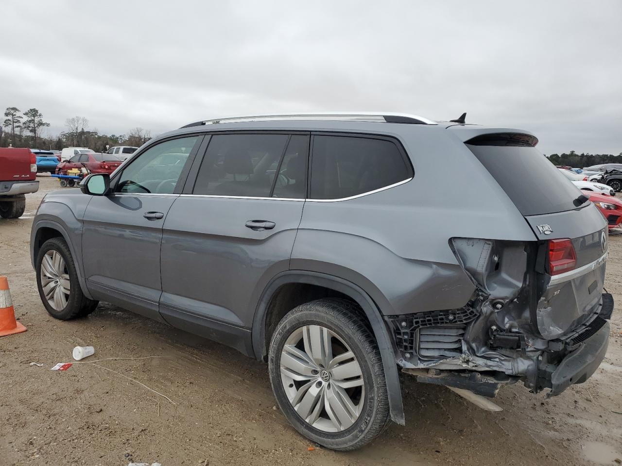 2019 VOLKSWAGEN ATLAS SE - Фото 2