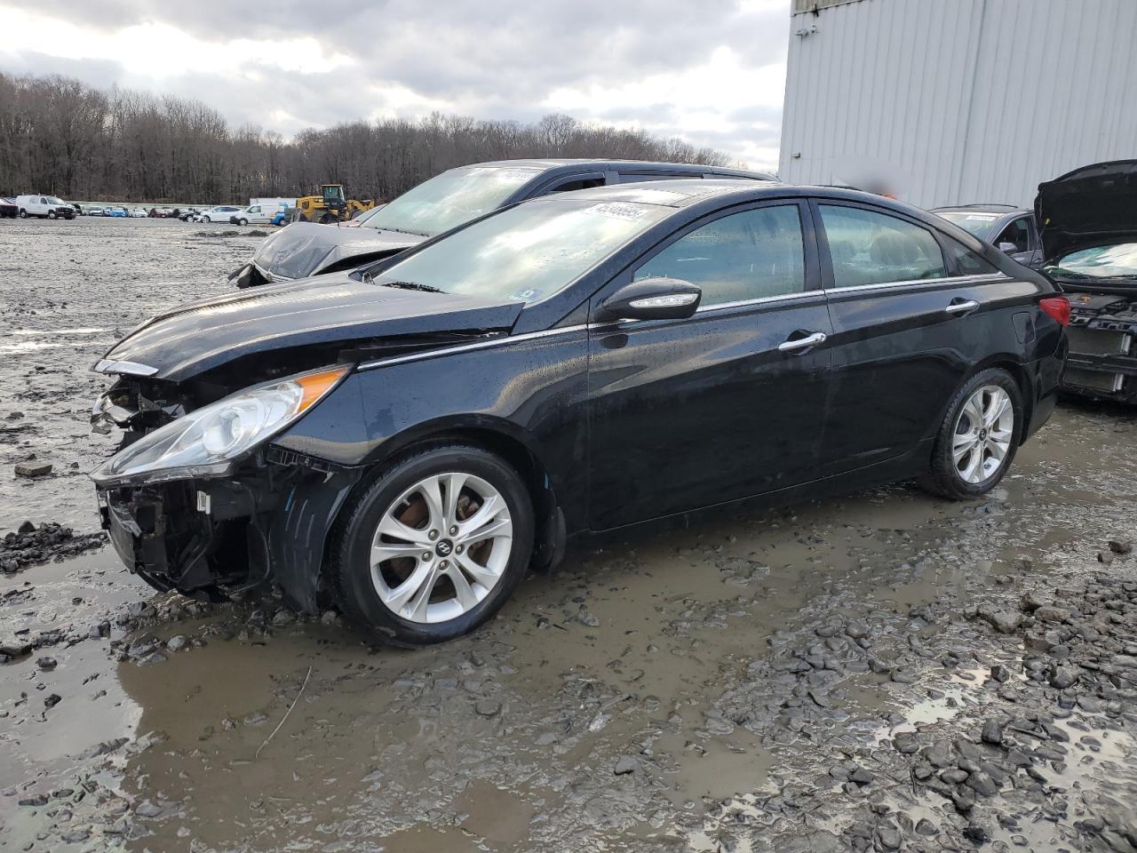 2013 HYUNDAI SONATA SE
