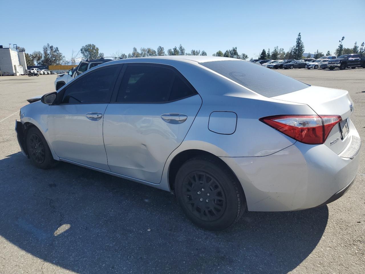 2016 TOYOTA COROLLA L - Фото 2
