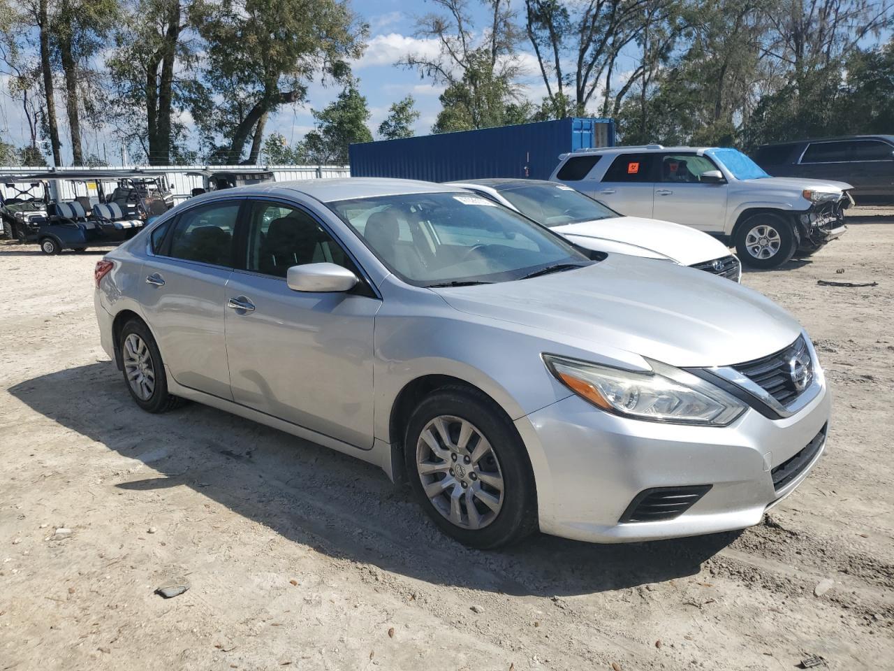 2018 NISSAN ALTIMA 2.5 - Фото 4