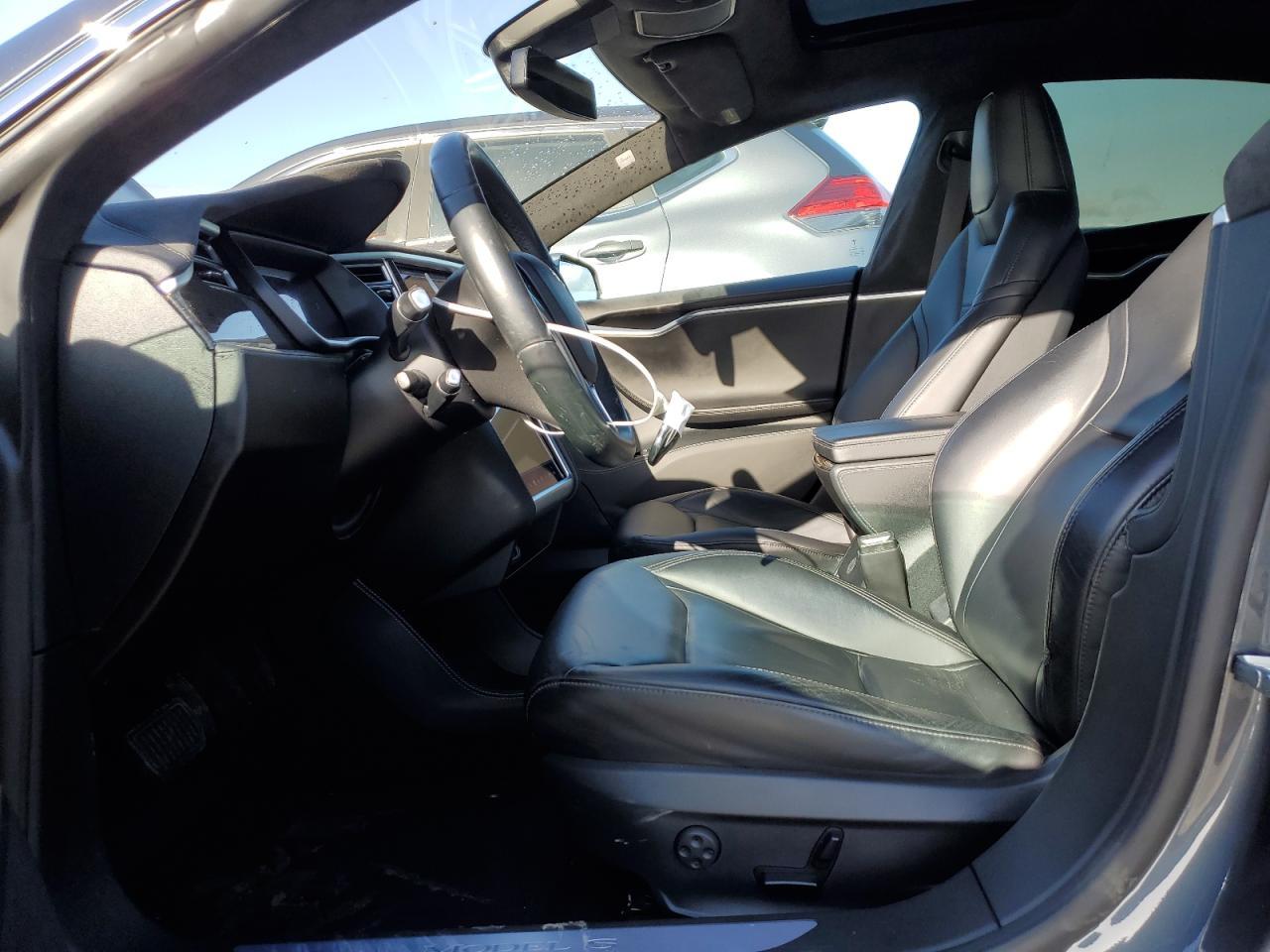 2015 TESLA MODEL S - Image 7