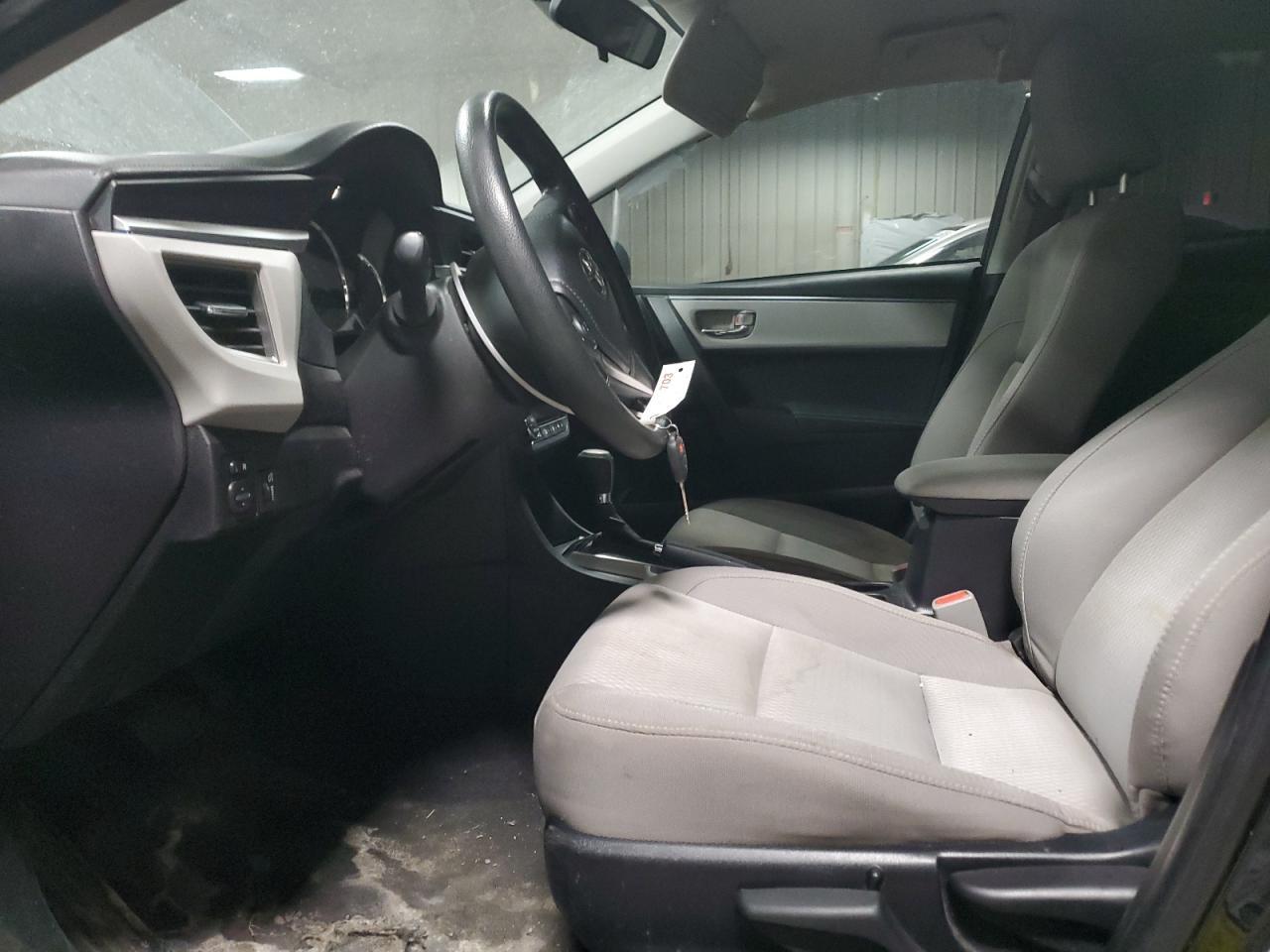 2015 TOYOTA COROLLA L - Image 7