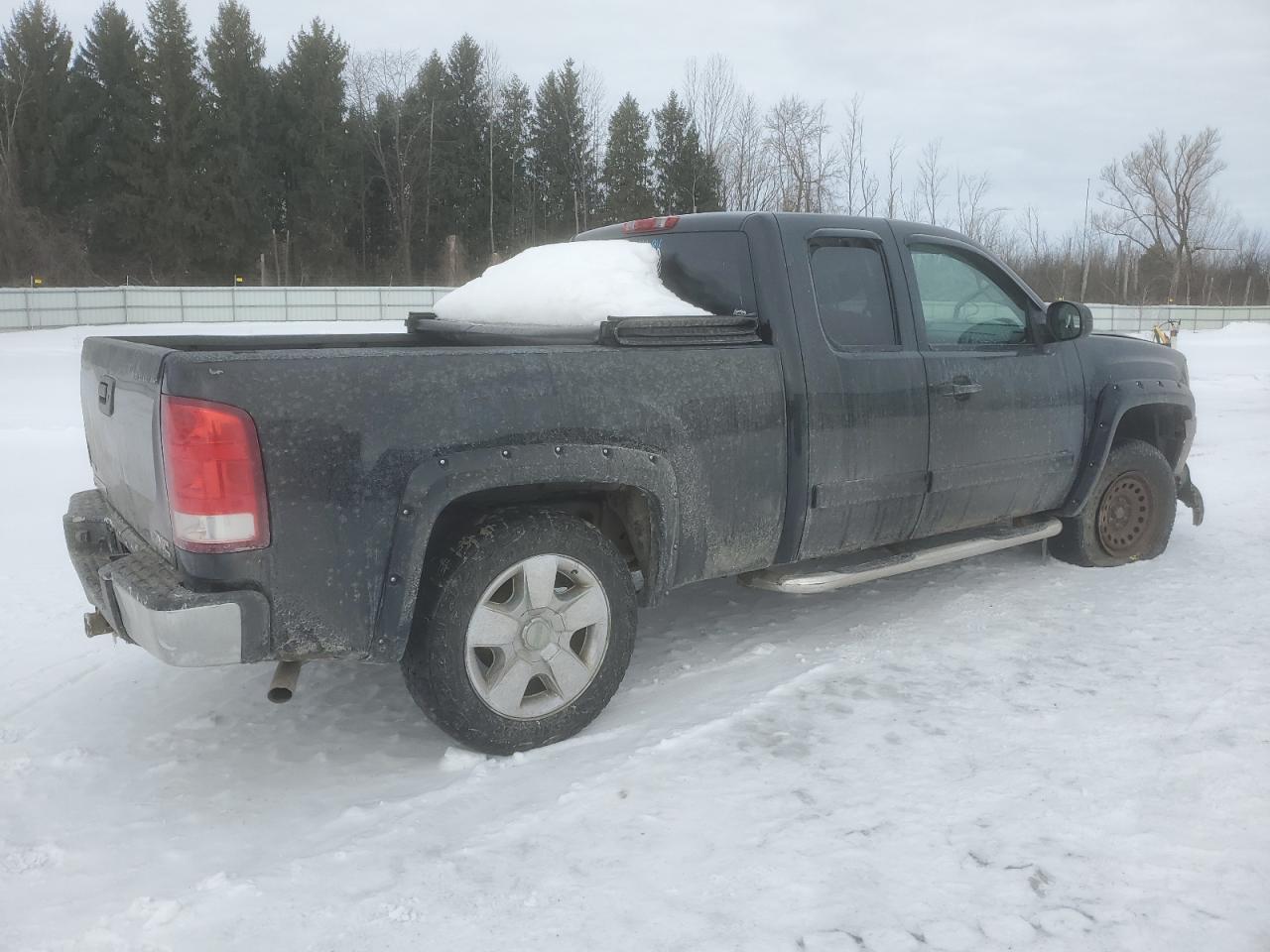 2011 GMC SIERRA K15 - Фото 3