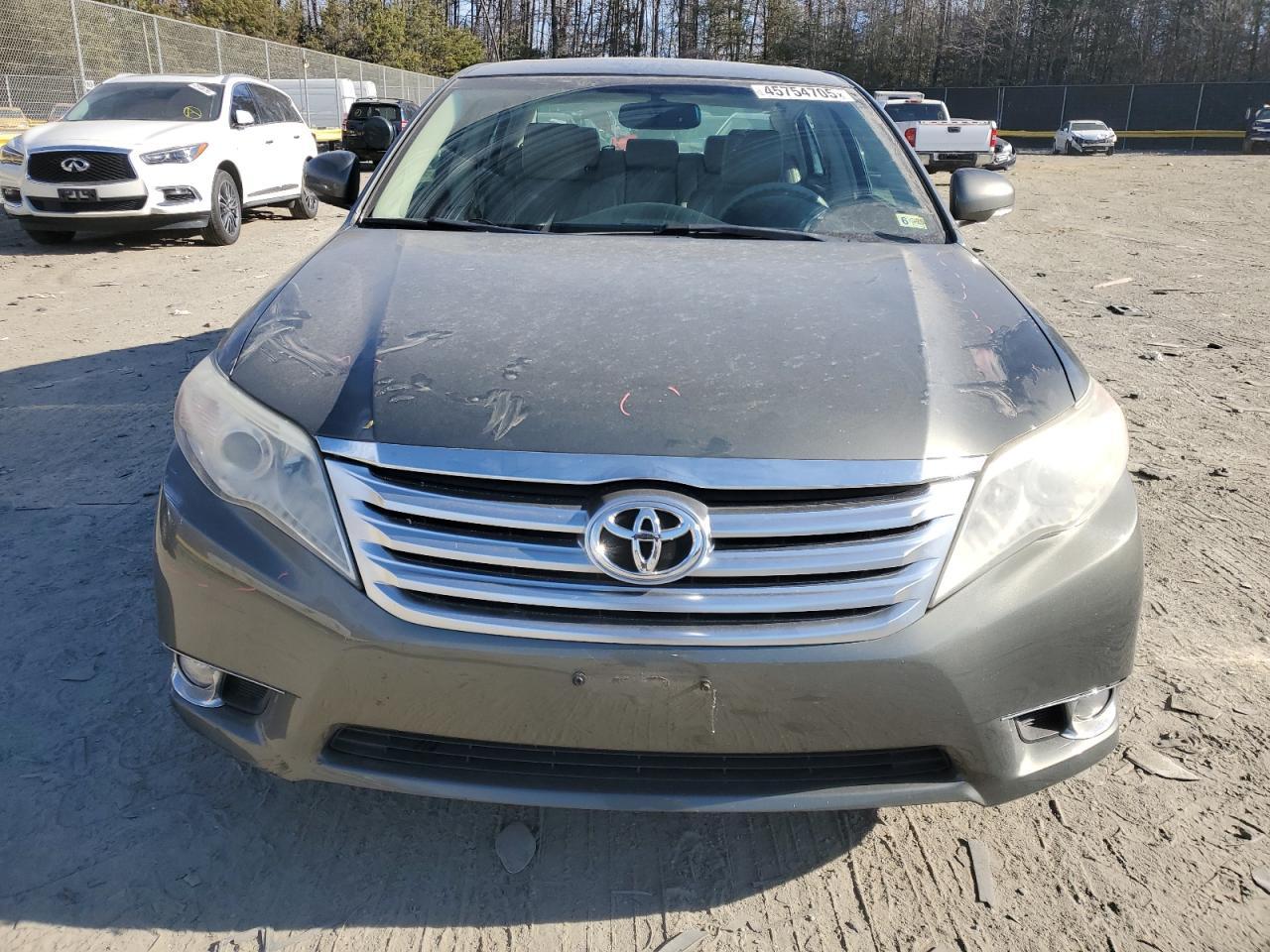 2011 TOYOTA AVALON BAS - Фото 5