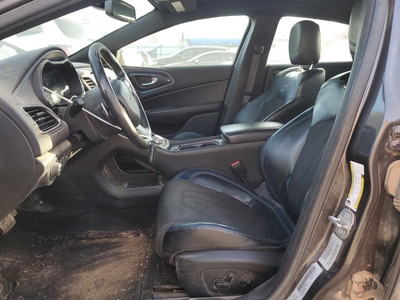 2015 CHRYSLER 200 S - Фото 7
