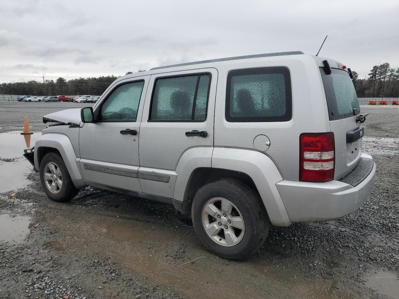 2012 JEEP LIBERTY SP - Image 2
