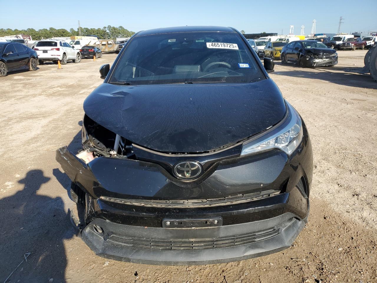 2019 TOYOTA C-HR XLE - Фото 5