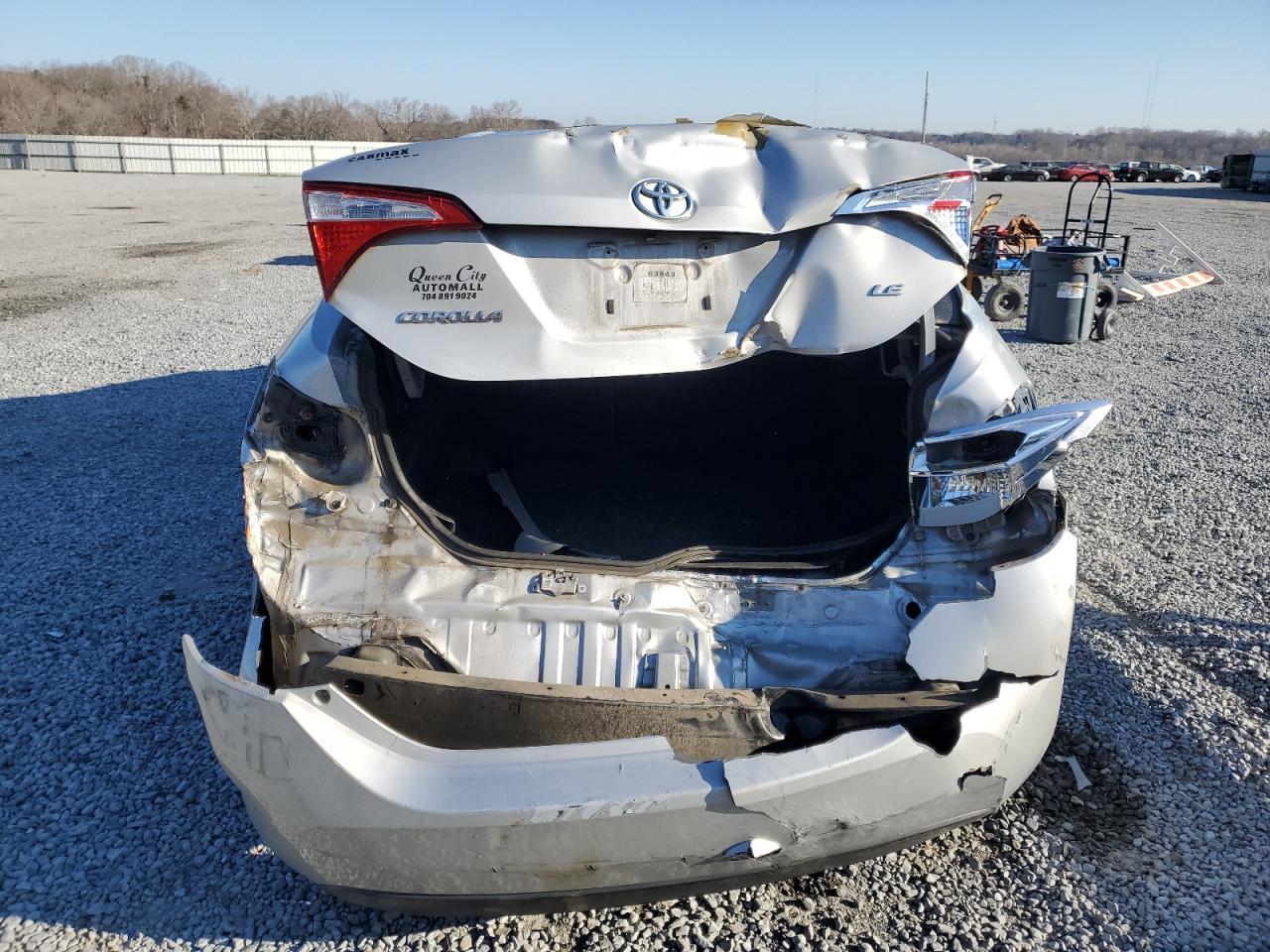 2014 TOYOTA COROLLA L - Image 6