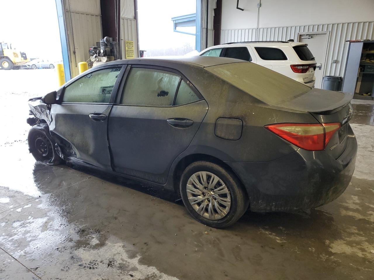 2015 TOYOTA COROLLA L - Фото 2