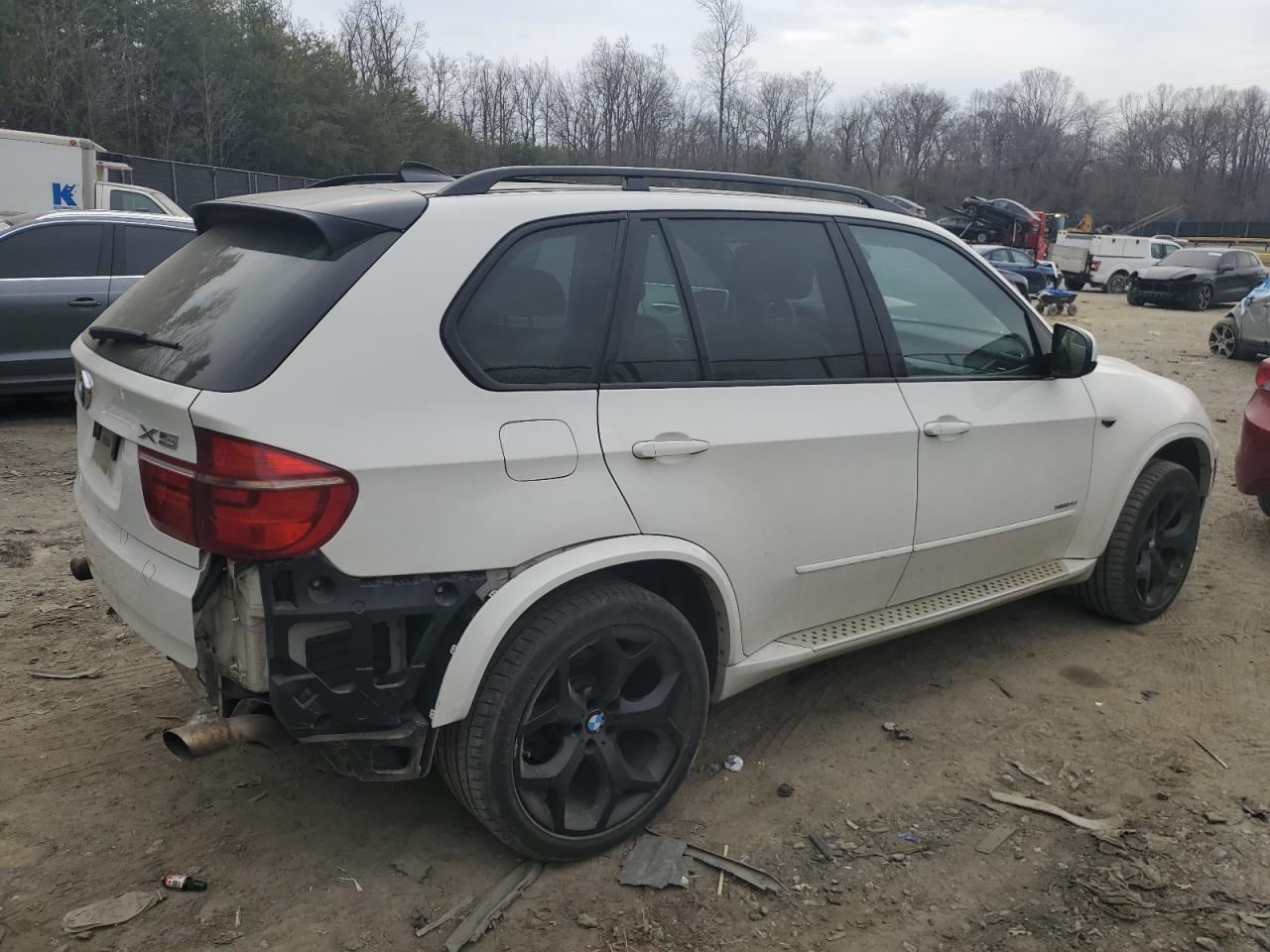 2012 BMW X5 XDRIVE3 - Image 3