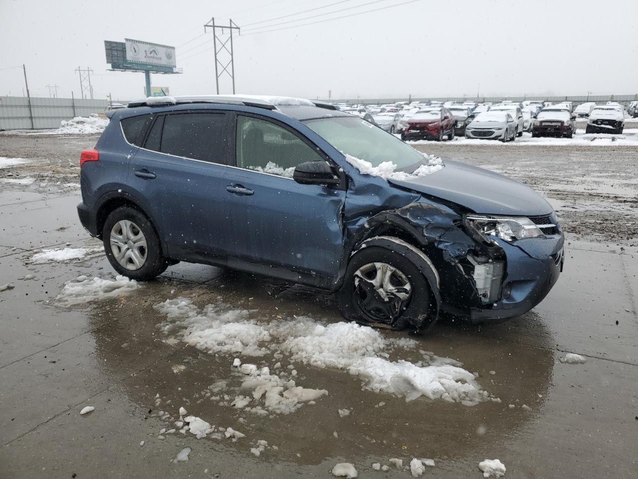 2014 TOYOTA RAV4 LE - Фото 4