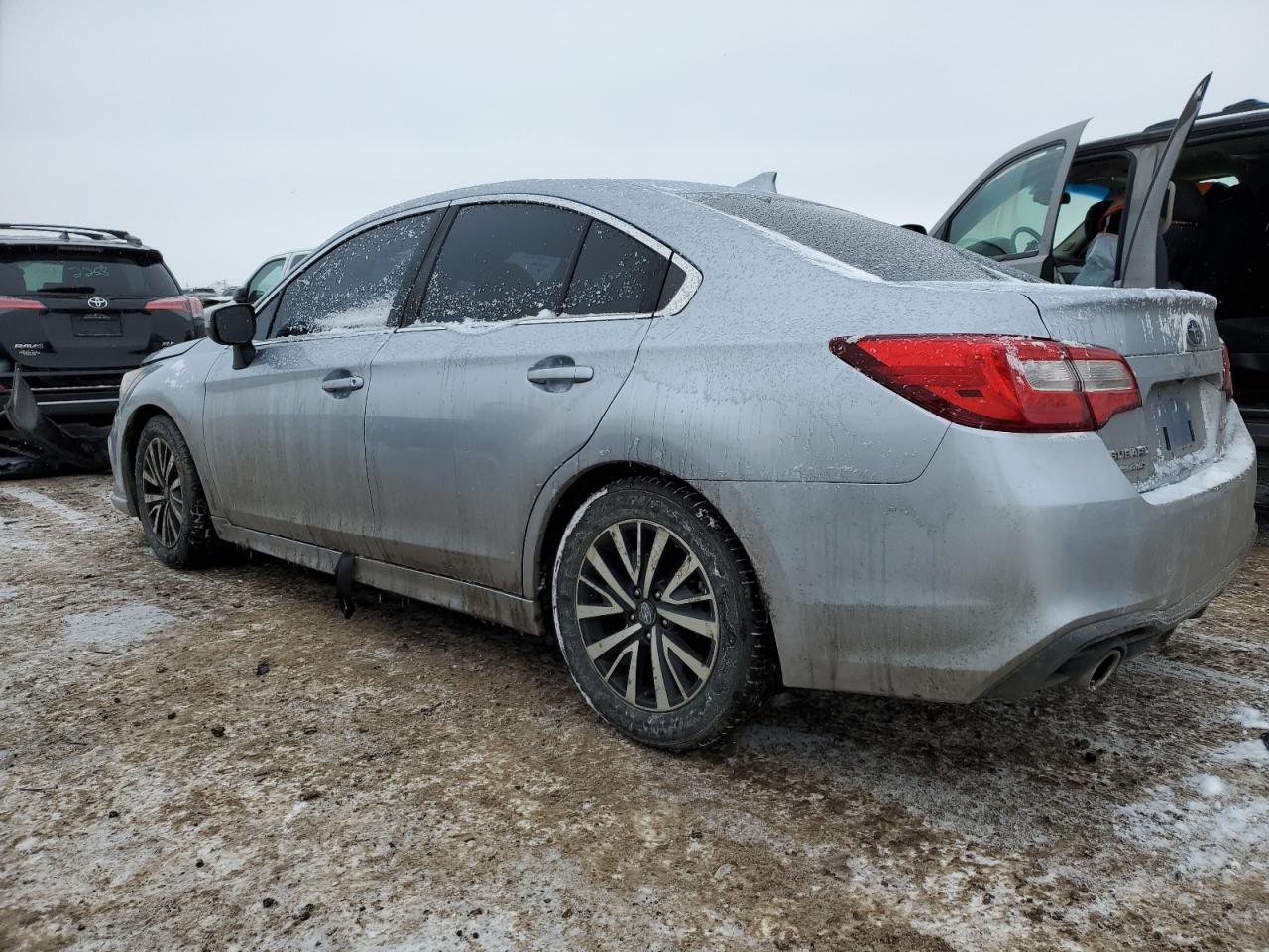 2018 SUBARU LEGACY 2.5 - Фото 2