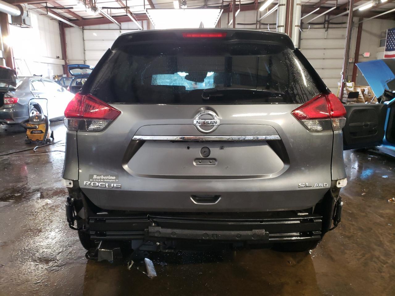 2018 NISSAN ROGUE S - Фото 6