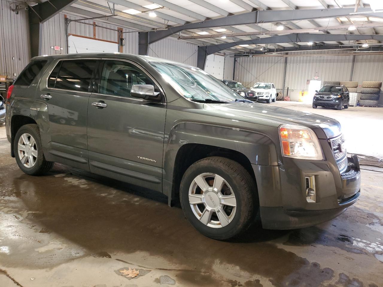 2013 GMC TERRAIN SL - Фото 4