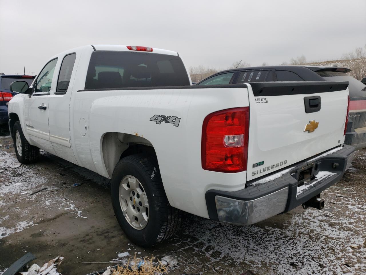 2012 CHEVROLET SILVERADO - Image 2
