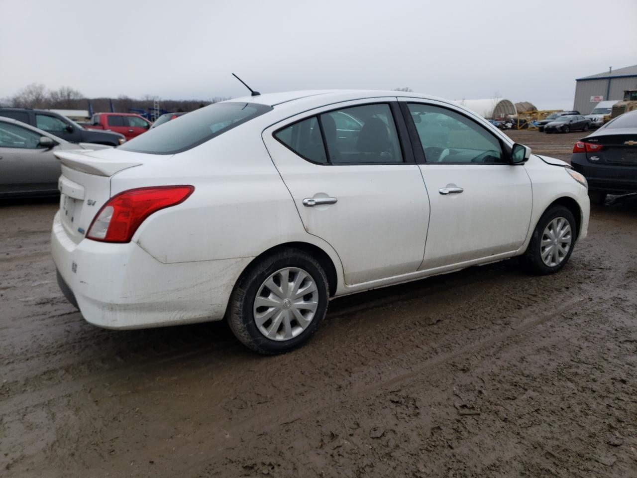 2016 NISSAN VERSA S - Image 3