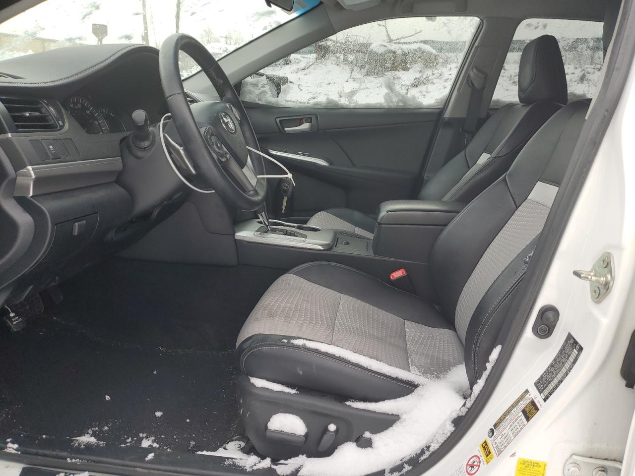 2014 TOYOTA CAMRY L - Image 7