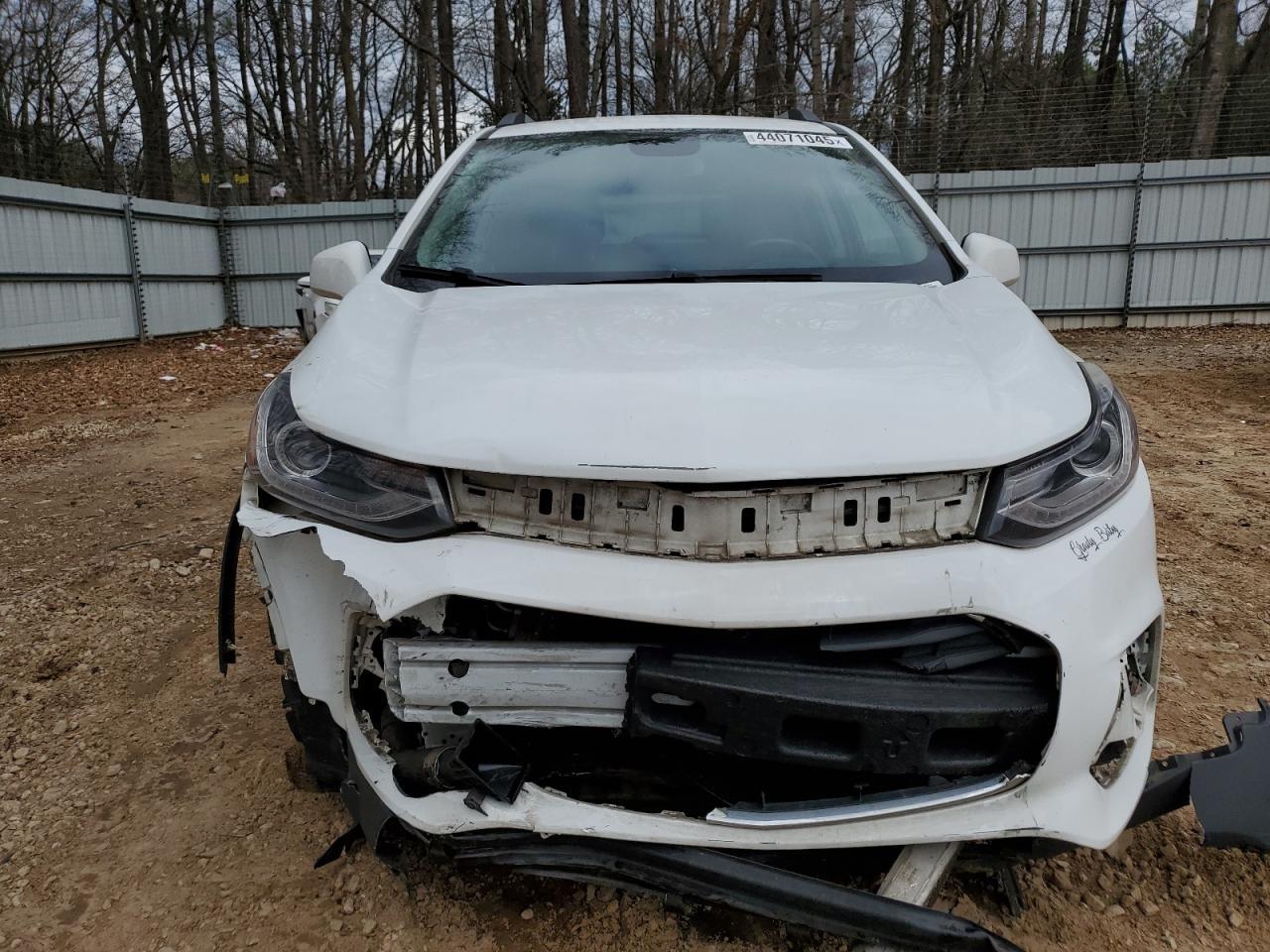 2019 CHEVROLET TRAX 1LT - Фото 5