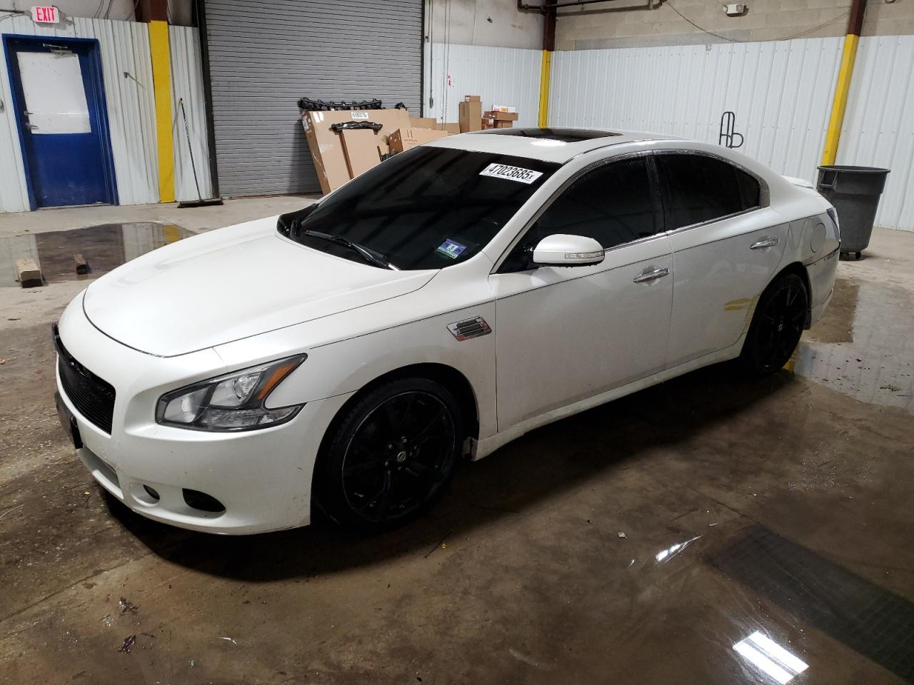 2014 NISSAN MAXIMA S