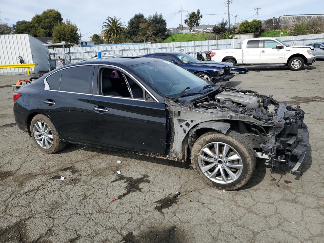2015 INFINITI Q50 BASE - Image 4