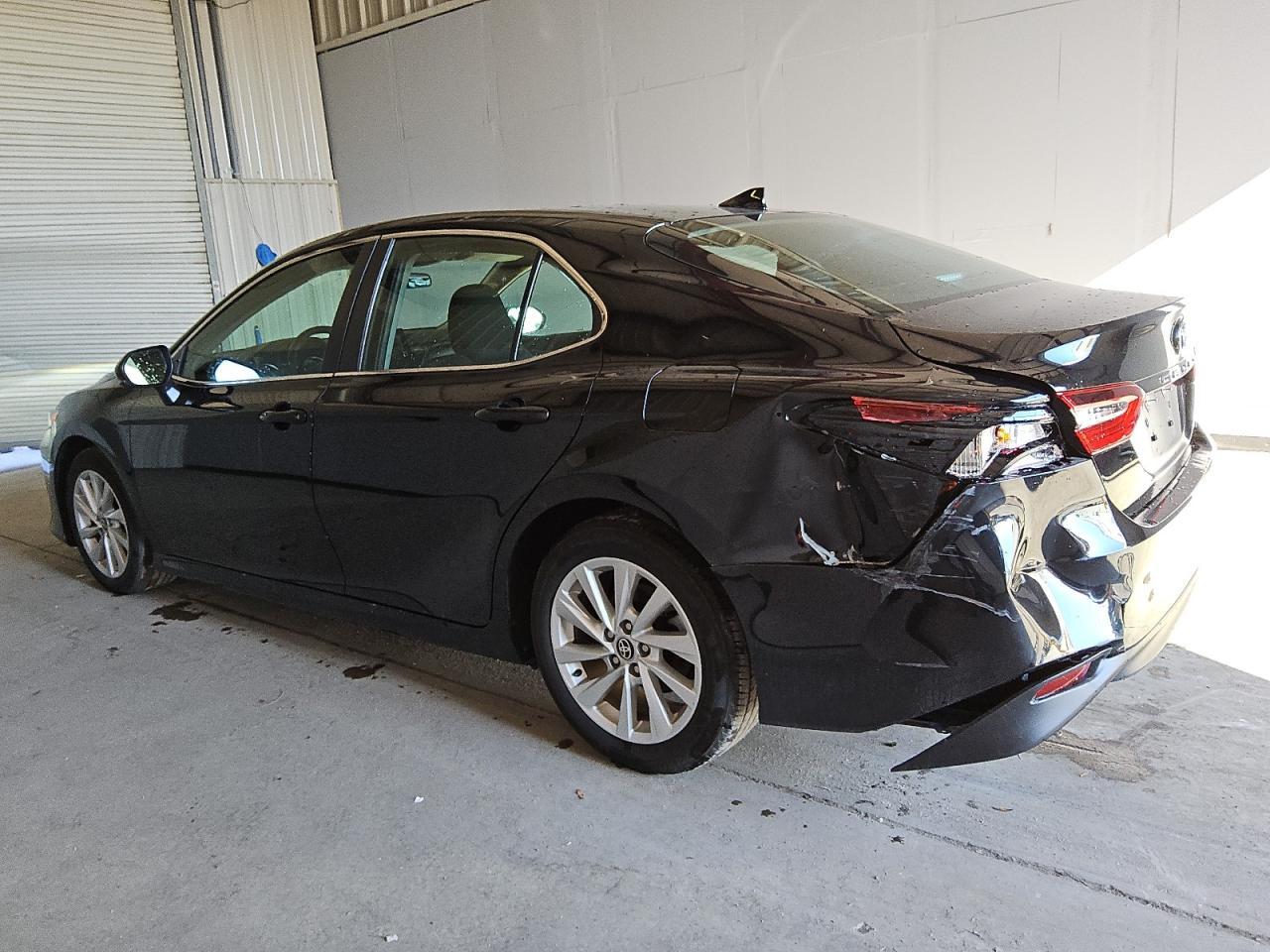 2024 TOYOTA CAMRY LE - Фото 2
