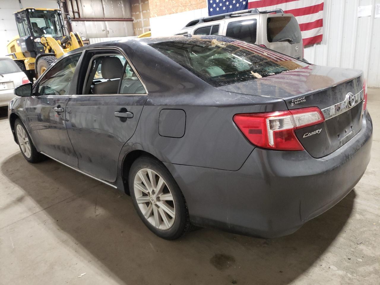 2012 TOYOTA CAMRY HYBR - Фото 2