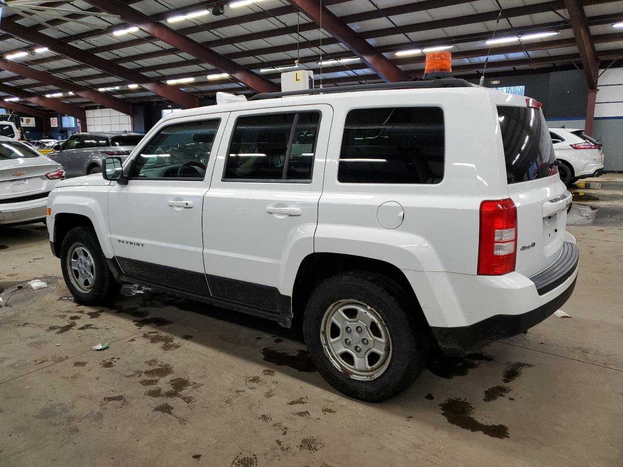 2017 JEEP PATRIOT SP - Image 2