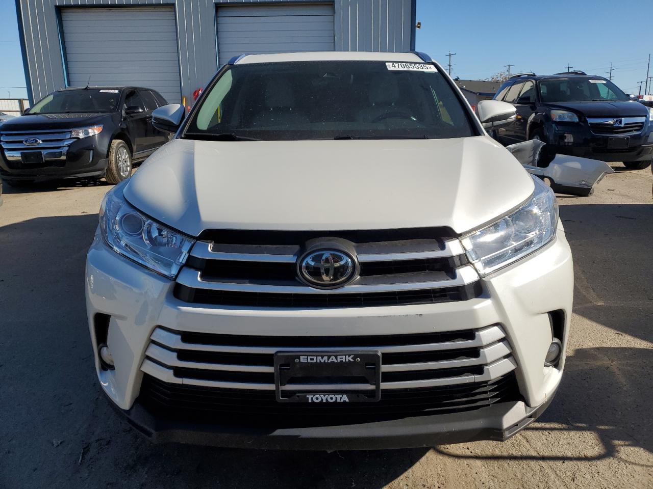 2019 TOYOTA HIGHLANDER - Фото 5